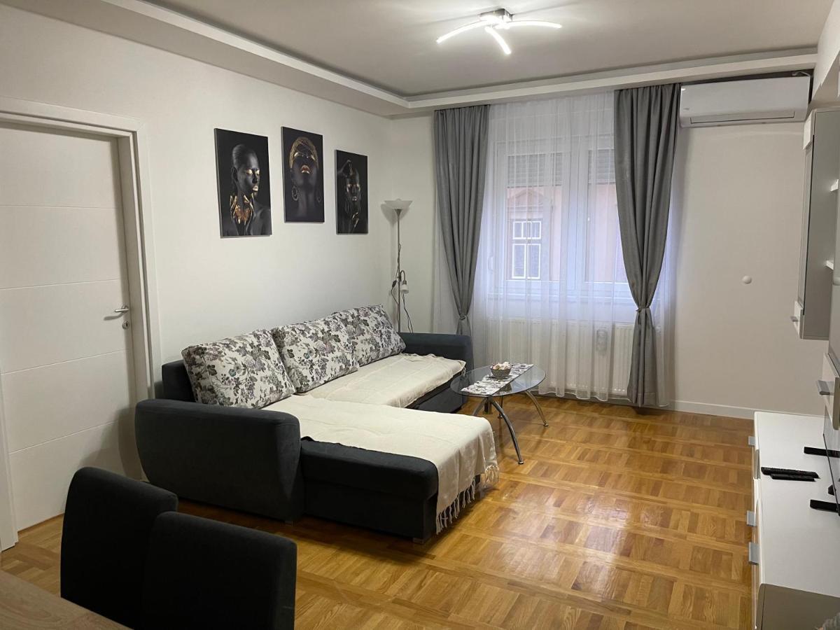 Apartman Mdb 苏博蒂察 外观 照片