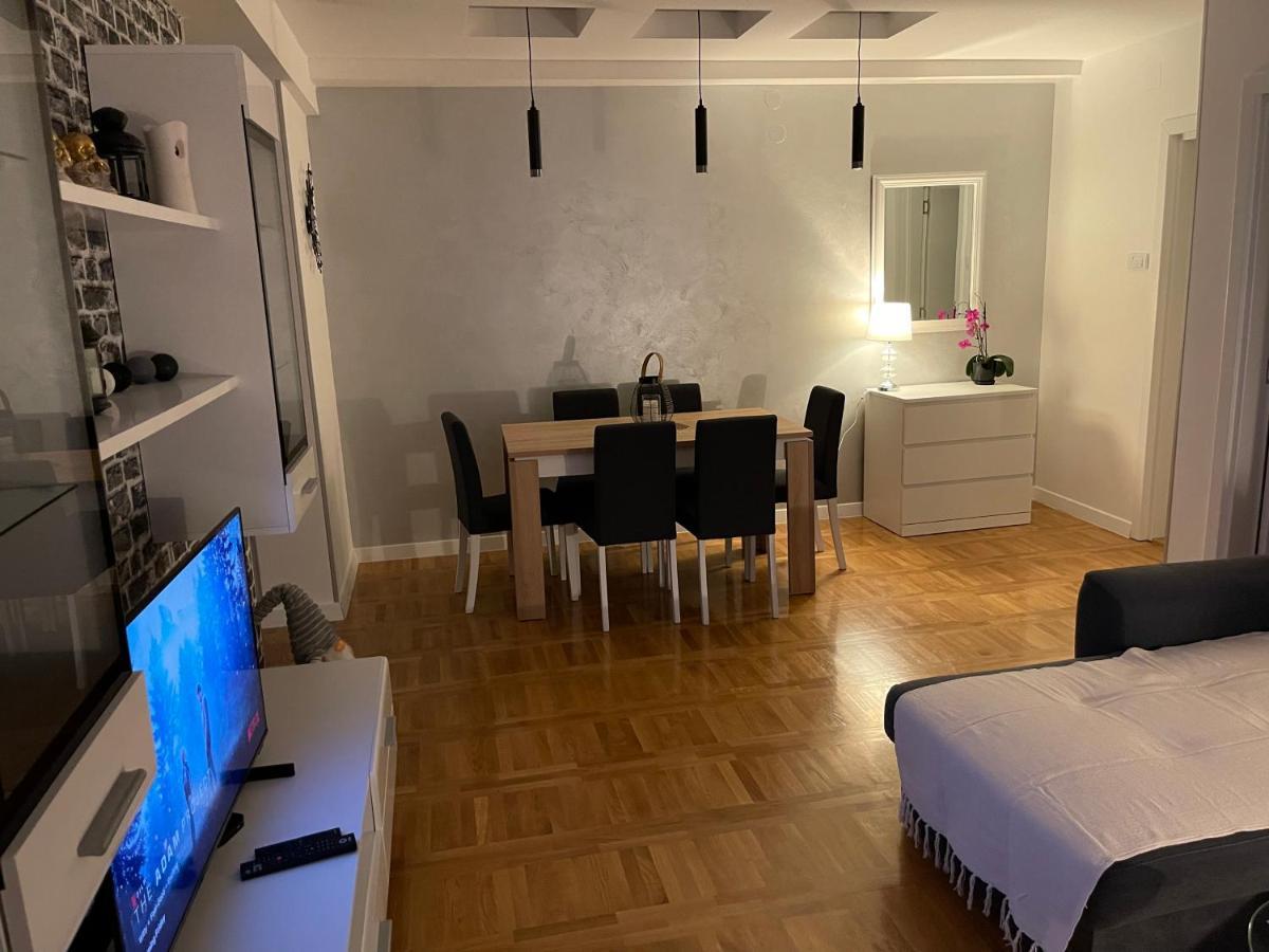 Apartman Mdb 苏博蒂察 外观 照片