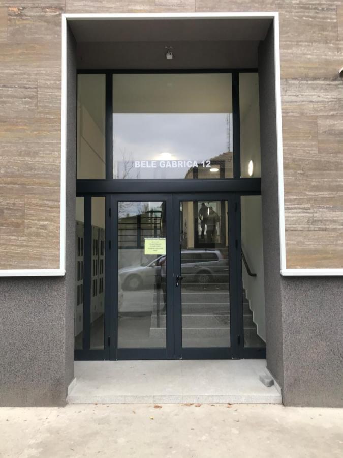 Apartman Mdb 苏博蒂察 外观 照片